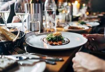 How to Eat Like a Local: Top 10 Foodie Secrets
